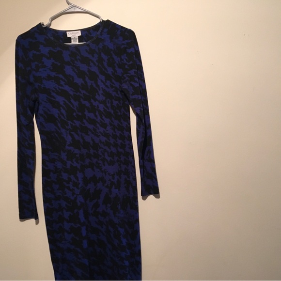 Medium dress 91% polyester 8% spandex machine washable - Picture 3 of 4